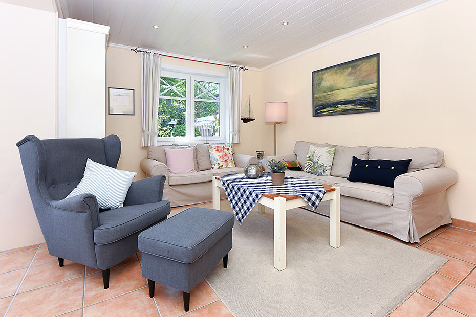 Ferienwohnung „Erdgeschoss“ - Wohnzimmer