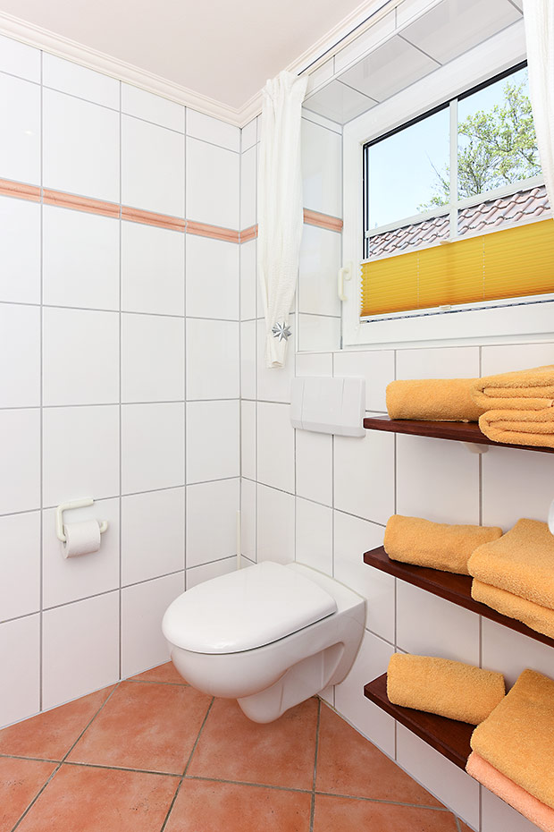 Ferienwohnung „Obergeschoss“ - Badezimmer