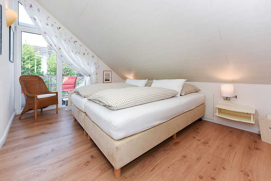 Ferienwohnung „Obergeschoss“ - Schlafzimmer 1