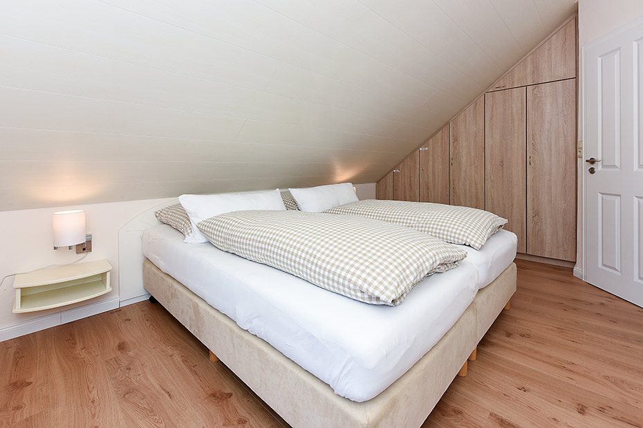 Ferienwohnung „Obergeschoss“ - Schlafzimmer 1