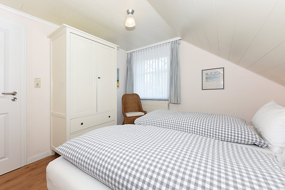 Ferienwohnung „Obergeschoss“ - Schlafzimmer 2