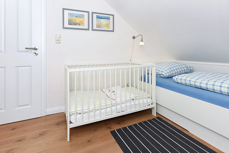 Ferienwohnung „Obergeschoss“ - Schlafzimmer 3/Kinderzimmer